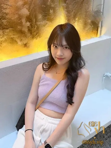 高颜值学生妹 颖恩 私拍泄露 露脸口交主动深喉吞吐巨屌 无套后入操到浪叫连连！ 1
