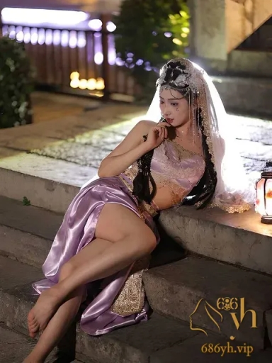 昆明冷艳人妻 李佳纯 调教私拍 露脸舔屌足交榨精 被炮友绑床狠操 纯纯母畜 2