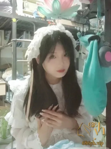 抖音网红 齐神 谎称分手实则无缝衔接 引导粉丝网暴 爱妻人竟然是她自己立的！ 1
