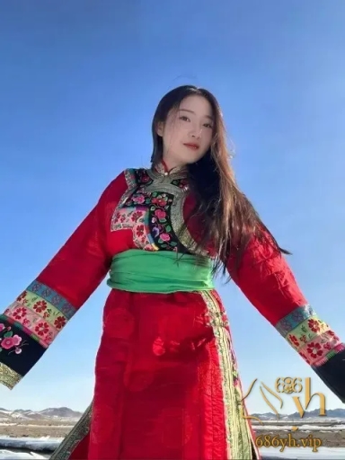 内蒙古少妇 呼格吉乐玛 婚内出轨搞破鞋 微胖母狗性欲超强 不雅视频流出 1