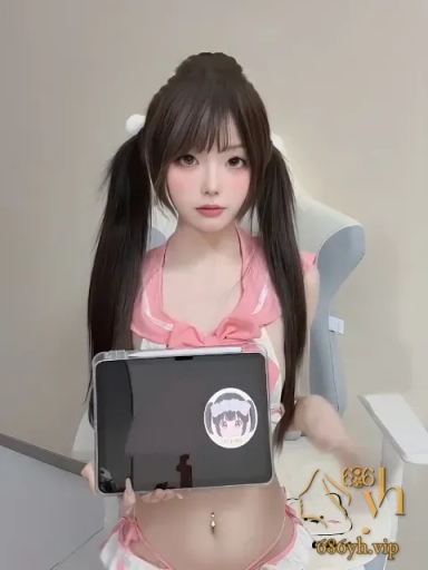 高颜值萝莉 恩咪 白丝JK泳装道具自慰 假鸡巴开腿抽插 阿黑颜吐舌叫爸爸 1