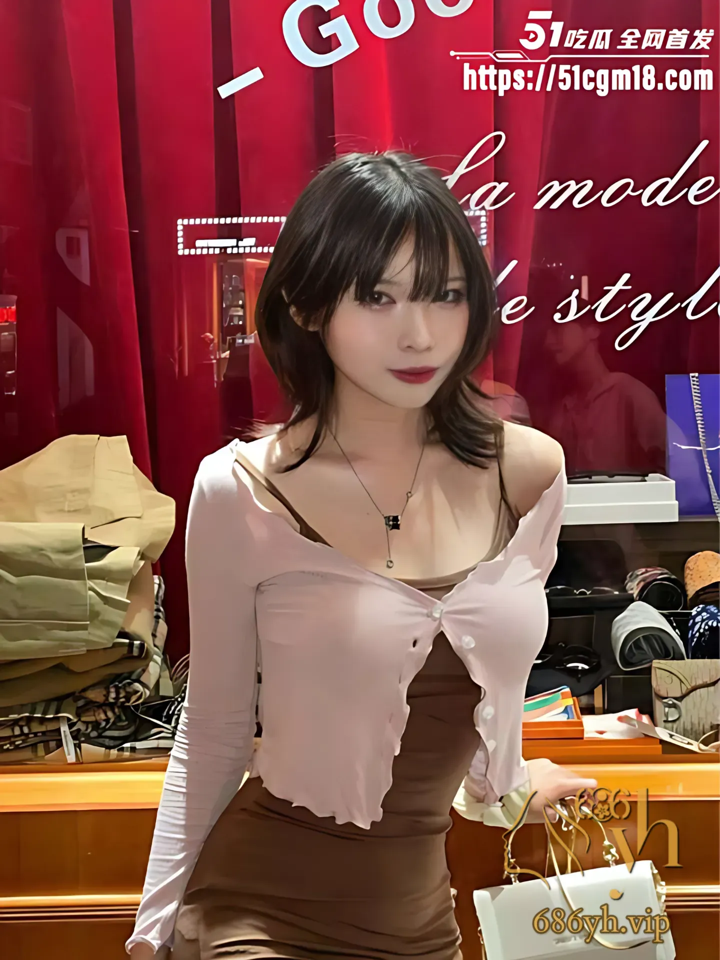 111_PhotoGrid.png