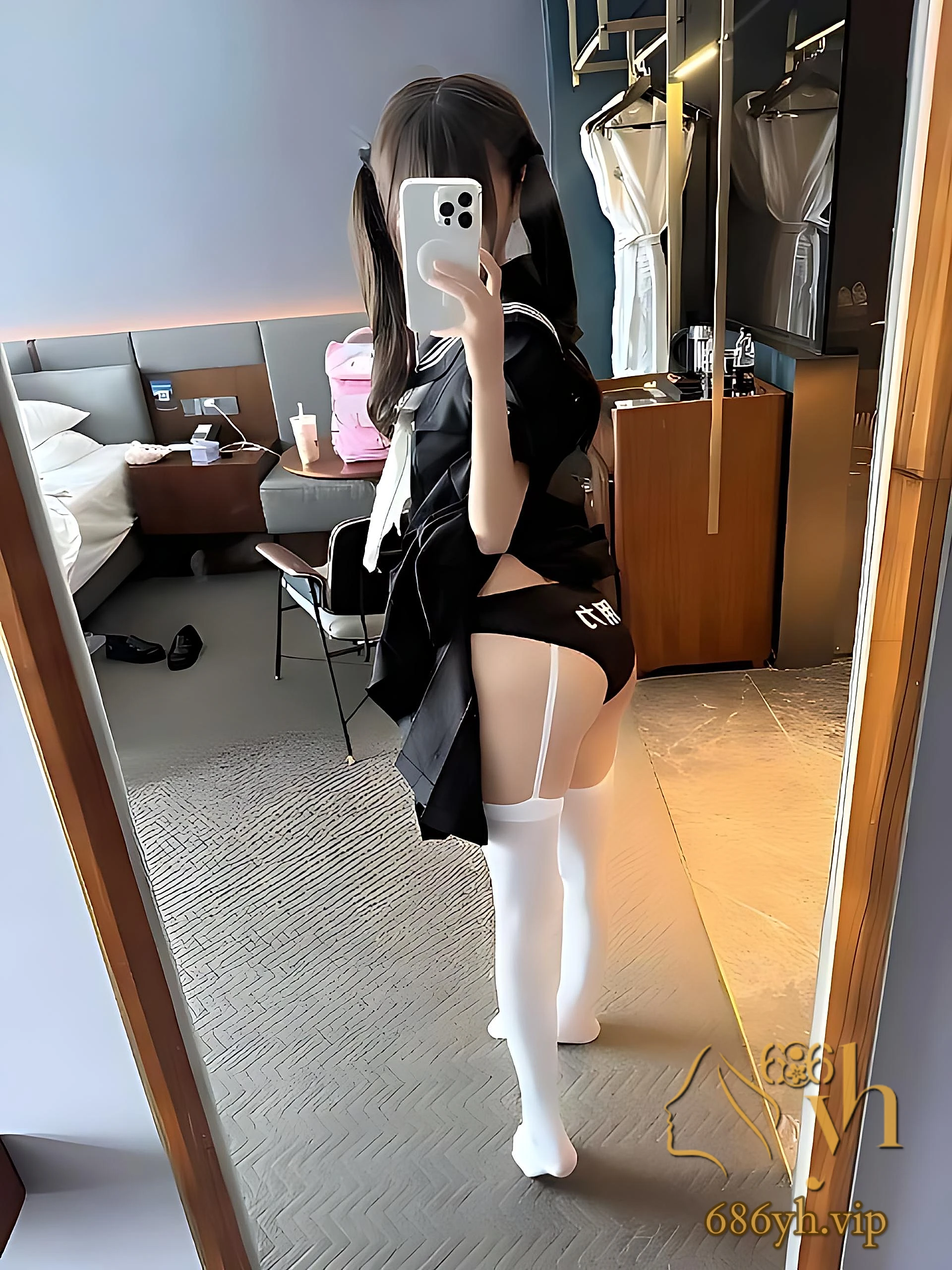 001.jpg