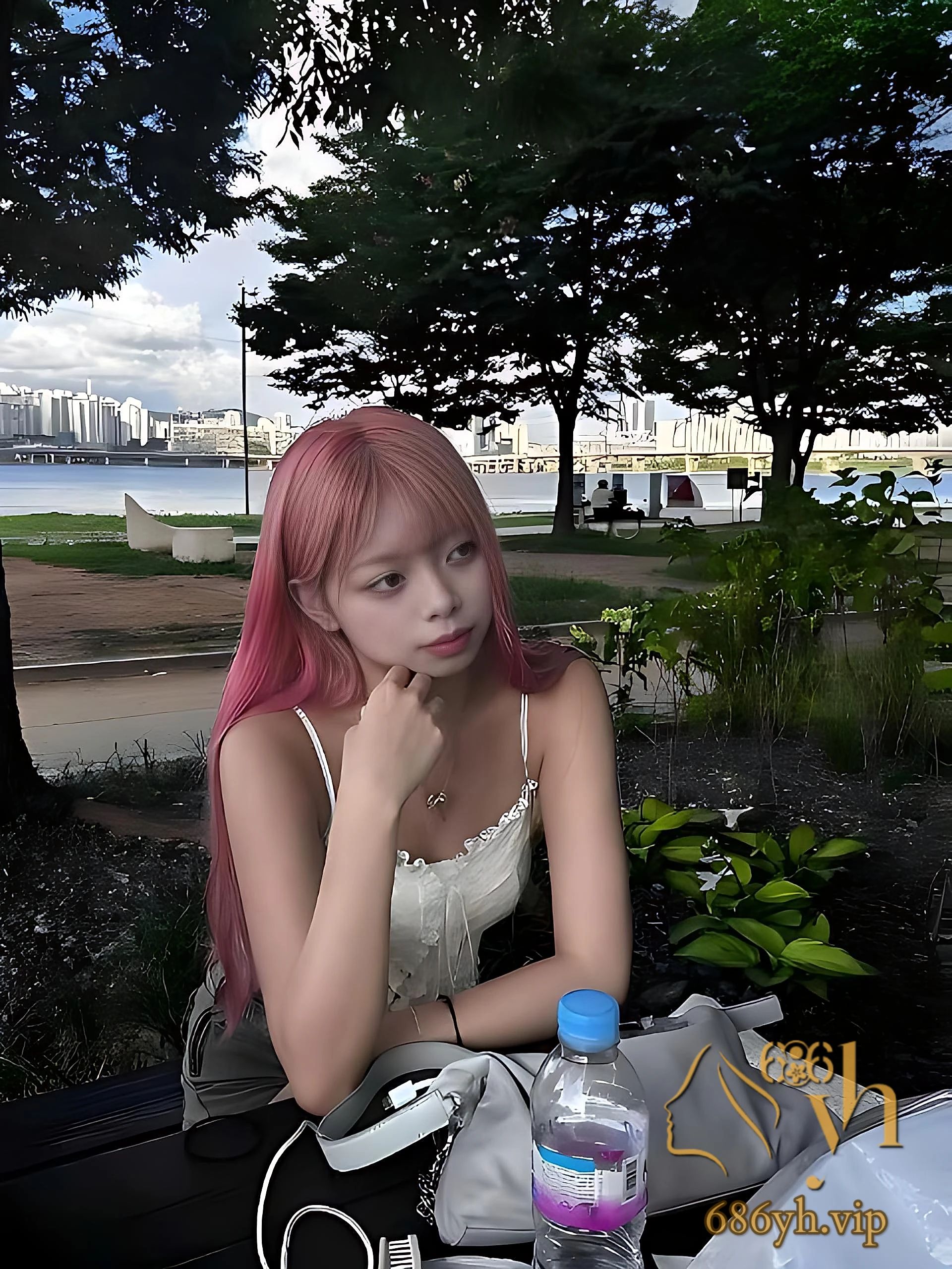 004.jpg